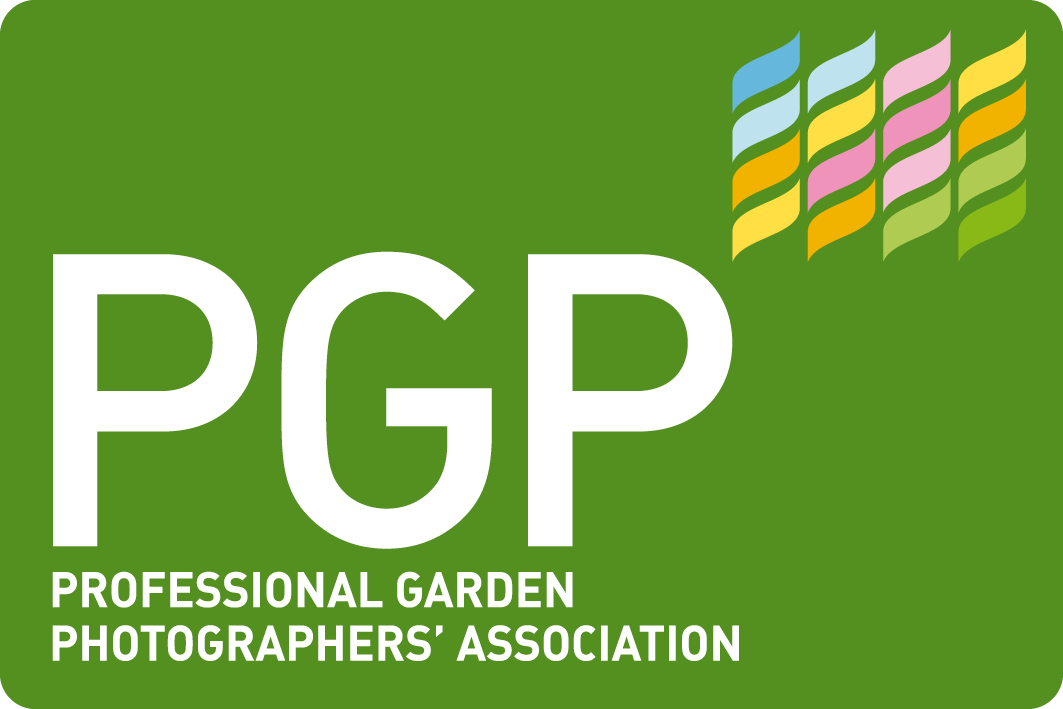 Logo for Professional Garden Photographers' Association